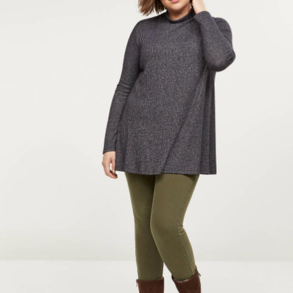 Lane Bryant 26/28 navy blue mock neck swing tunic